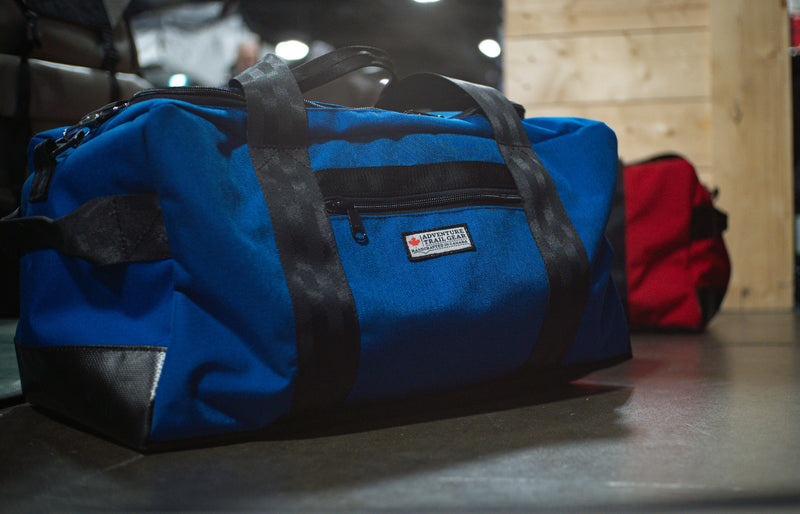 Chargez l'image dans la visionneuse de la galerie, 35L Duffle -The Coaches Bag
