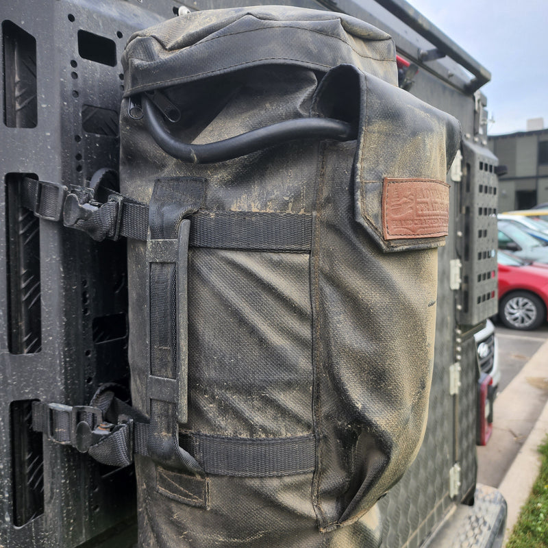 Chargez l'image dans la visionneuse de la galerie, 10lb Propane Tank Bag
