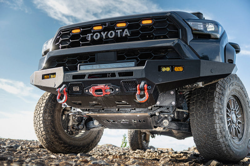 Chargez l'image dans la visionneuse de la galerie, 2025-2026 Toyota 4Runner Skid Plate | Hybrid Engine

