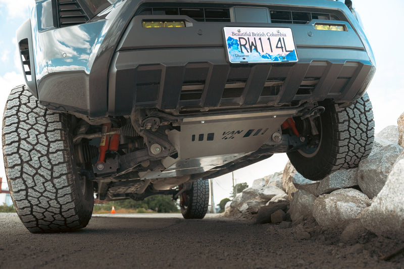 Chargez l'image dans la visionneuse de la galerie, 2024-2026 Toyota Tacoma Skid Plate | Hybrid Engine
