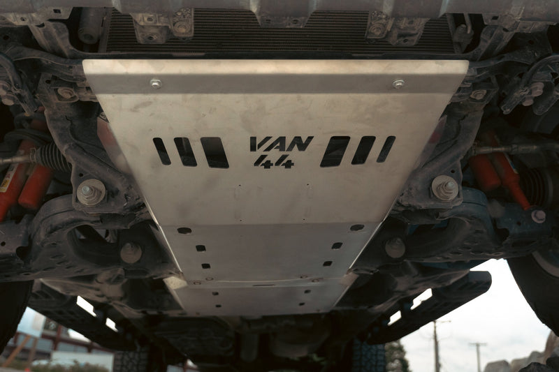 Chargez l'image dans la visionneuse de la galerie, 2024-2026 Toyota Tacoma Skid Plate | Hybrid Engine

